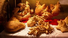 Pane di Villaurbana (Oristano) foto di Cristiano Cani ( Mostra di pani e dolci tradizionali della Sardegna - Casa Angioni, Quartucciu - Cagliari). 