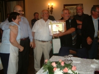 Nella foto da sinistra: Bianca Gelmini, Angelo Concas, il Cav. Giovanni Rana e il vincitore del 4 Palio del Salame Casalin Bruno Rampazzo. 
