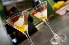  Meneghetti - gioco di cioccolato e olio d’oliva.  