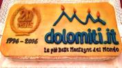 Torta ventennale dolomiti.it