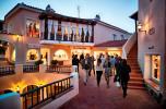 Fashion Wine Walk
