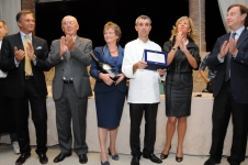 premiazione di Gian Luca Bos, del ristorante “Conca Bella” di Vacallo (Svizzera), vincitore del Premio Sparkling Menù 